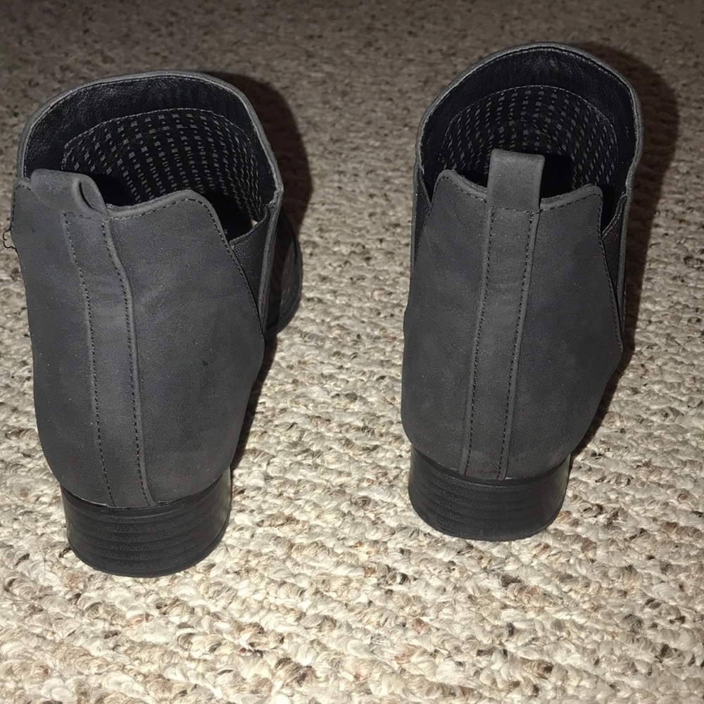 Women’s Black Booties - Picture 3 of 5